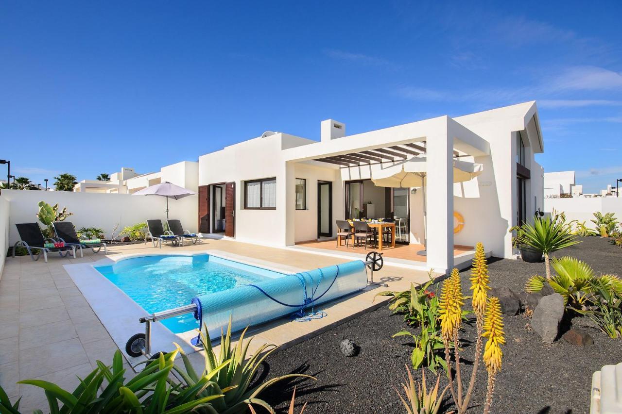 Villa Luna Плайя-Бланка Екстер'єр фото