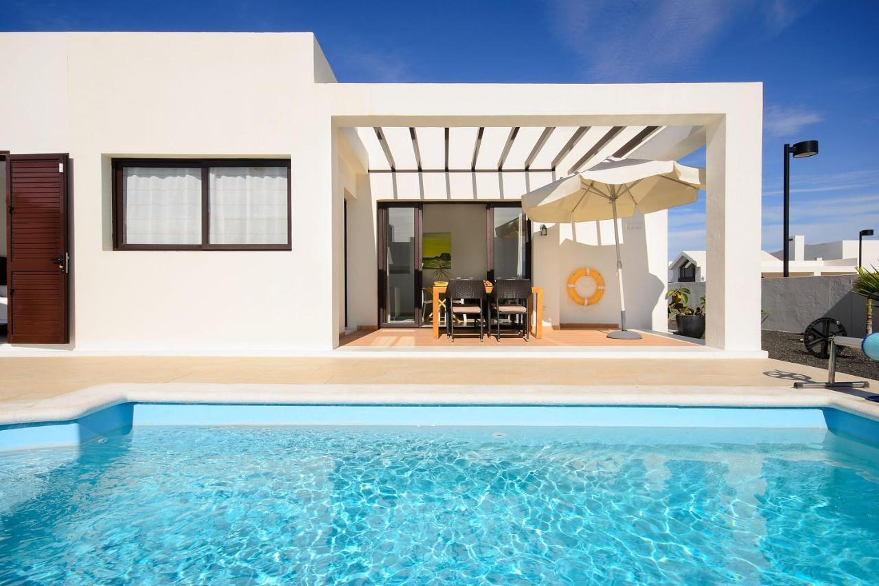Villa Luna Плайя-Бланка Екстер'єр фото